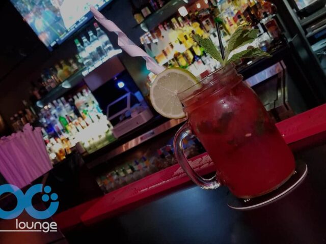 300 Lounge Aguadilla 2