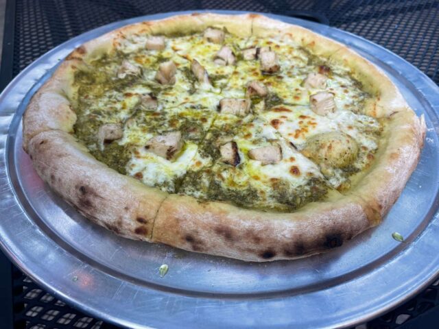 Al Fresco Pizza and Birra Arecibo 4 Al Fresco Pizza and Birra Arecibo 3