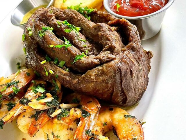 Bistecca Steak and Pasta Luquillo 4