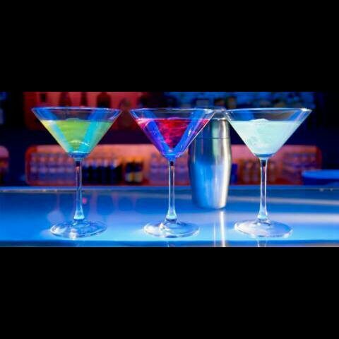Costa Azul Wine Lounge Isla Verde.2