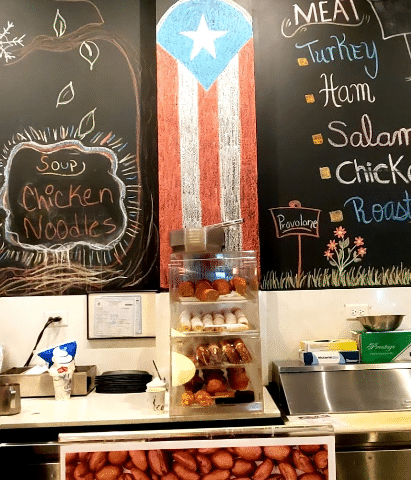 Cueva Bistro at ESJ Azul 4