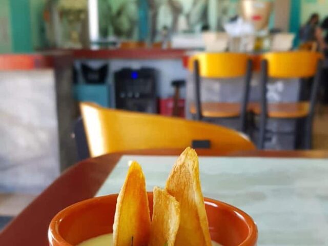Guarar√© Cocina Puertorrique√±a Calle cerra 2