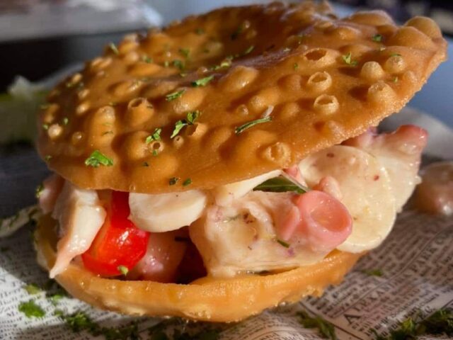 Happy Crab Bar and Restaurant Dorado 1