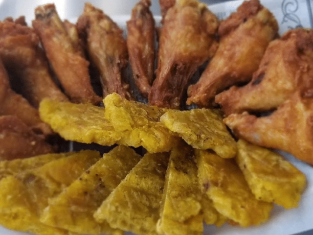 Jukiao‚Aos Mojito Bar Pi√±ones 2
