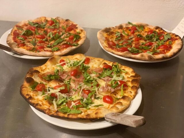 Mi Familias Pizzeria Rincon 2