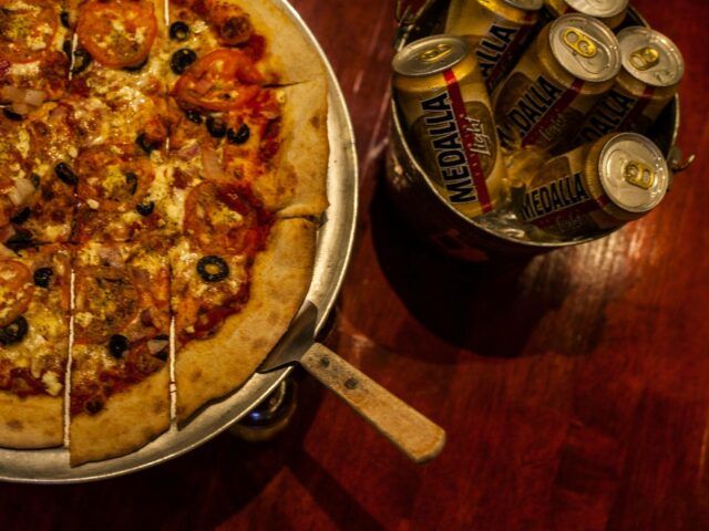Mi Familias Pizzeria Rincon 3