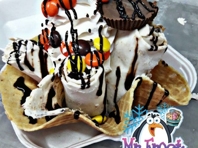 Mr. Frost Ice Cream Rolls Isla Verde 3