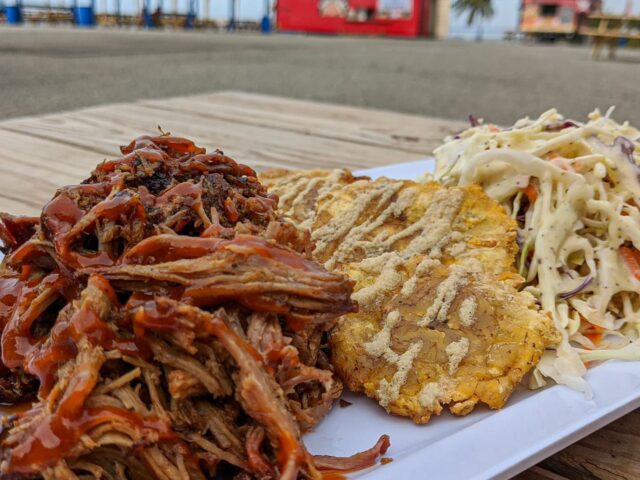 Ocean View Food Park Arecibo 2 Ocean View Food Park Arecibo 1