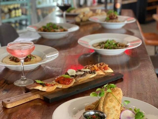 Ombra Italian Eatery Santurce 6 Ombra Italian Eatery Santurce 5
