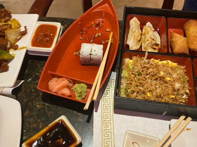 Tayzan Japanese Restaurant Condado.3