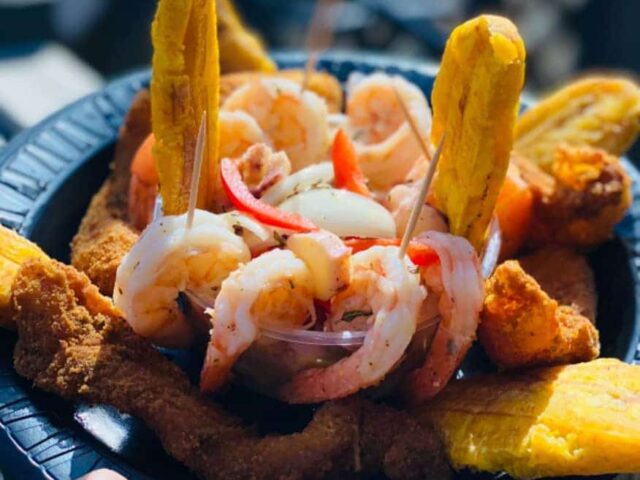 The Ocean Bar Pi√±ones 3