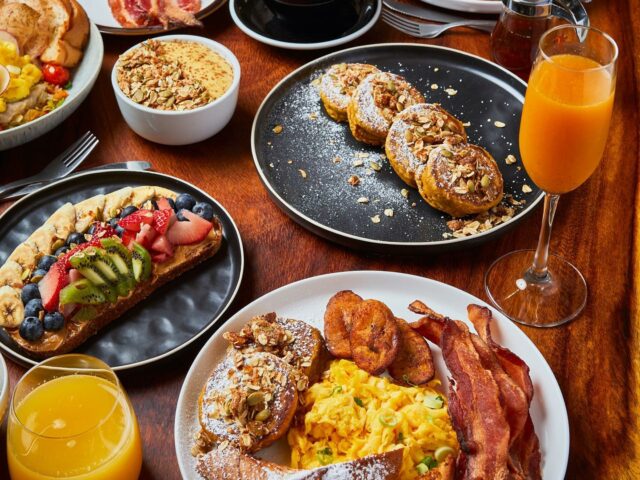 Tostado Breakfast Brunch Calle Loiza.4