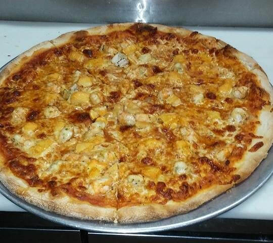 Yanzel Pizza Arecibo 2 Yanzel Pizza Arecibo 1