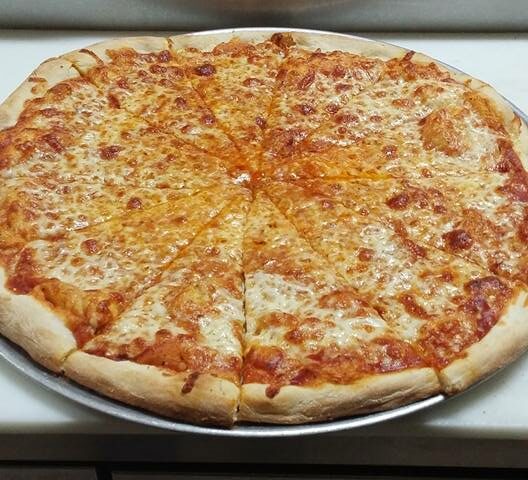 Yanzel Pizza Arecibo 5 Yanzel Pizza Arecibo 4