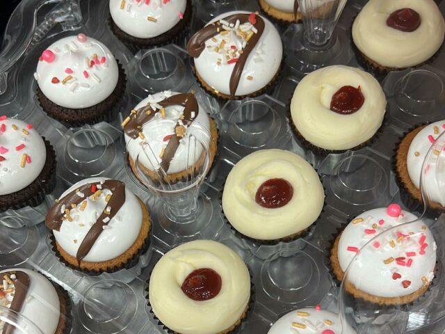 Vanilla Bean Cupcakery San Patricio.4